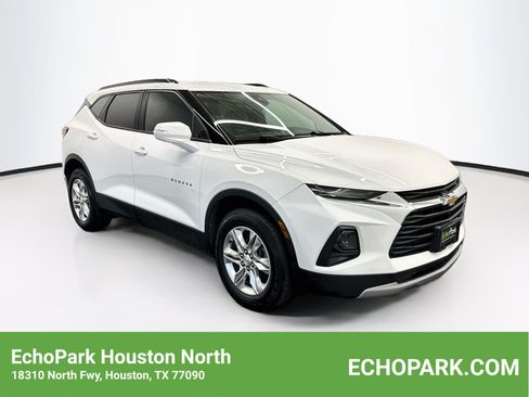 Used 2020 Chevrolet Blazer LT w/ Sound & Technology Package FWD image 1