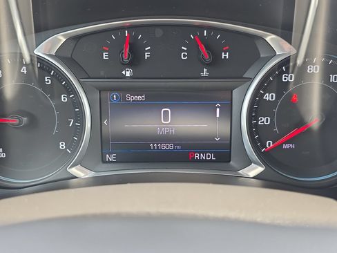 Used 2022 Chevrolet Equinox LT w/ Driver Convenience Package FWD image 21