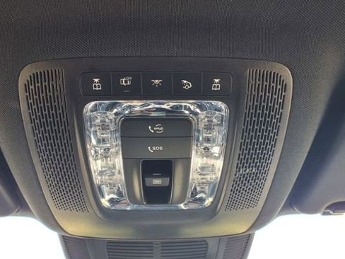 Used 2024 Mercedes-Benz GLE 350 4MATIC image 19