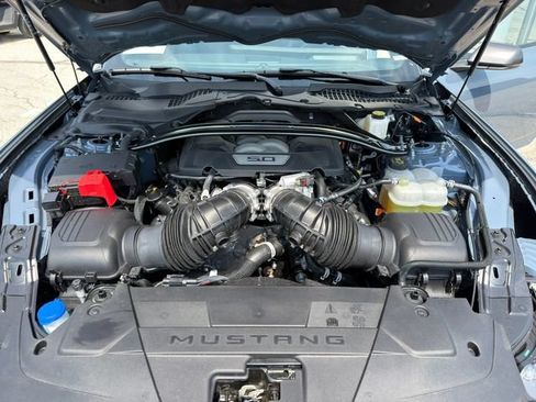 Used 2025 Ford Mustang Dark Horse RWD image 50
