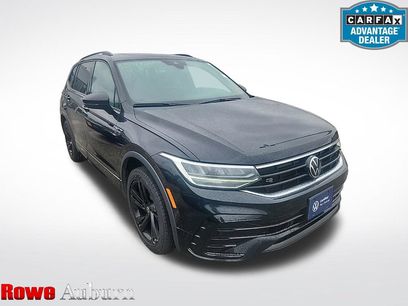 Certified 2024 Volkswagen Tiguan SE R-Line