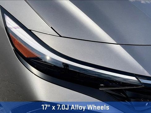 New 2025 Hyundai Elantra Limited image 35