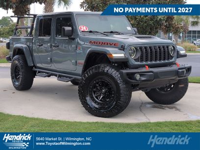 Used 2024 Jeep Gladiator Mojave