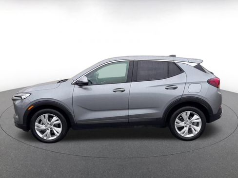 Used 2025 Buick Encore GX Preferred FWD image 9