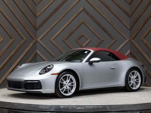 Used 2023 Porsche 911 Carrera w/ Sport Chrono Package image 3