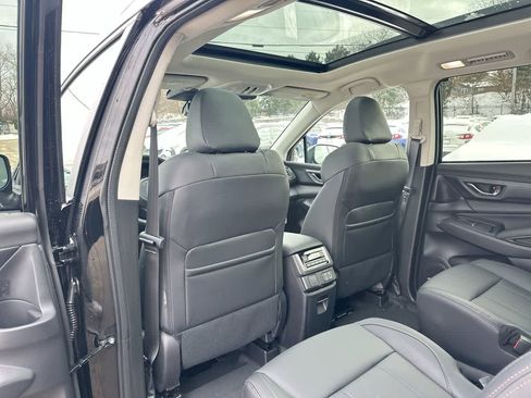 New 2026 Subaru Ascent Limited Bronze image 23