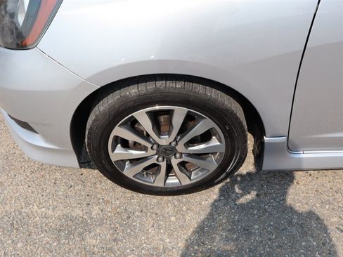 Used 2013 Honda Fit Sport image 26