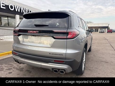 Used 2024 GMC Acadia Elevation w/ Luxury Package image 7
