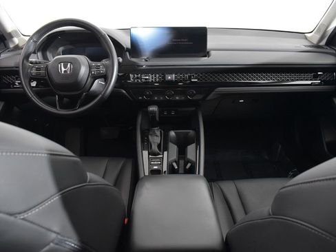 Used 2023 Honda Accord EX-L image 14