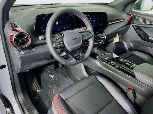 New 2026 Chevrolet Equinox RS w/ Safety and Technology Package image 9