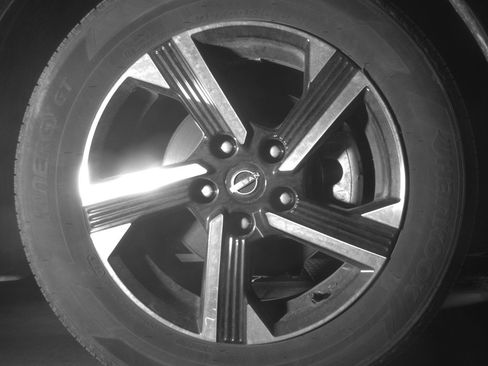 Used 2025 Nissan Sentra SV image 13