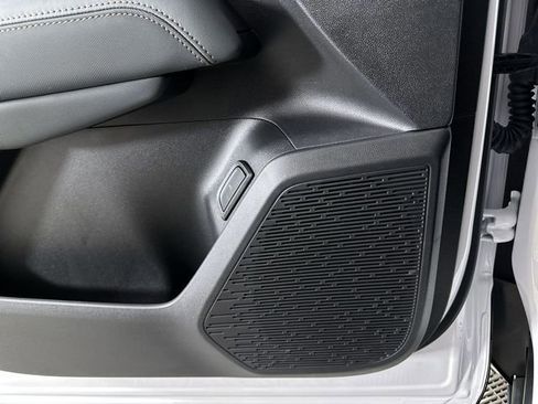New 2026 GMC Terrain AT4 w/ Convenience Package III AWD/4WD image 25