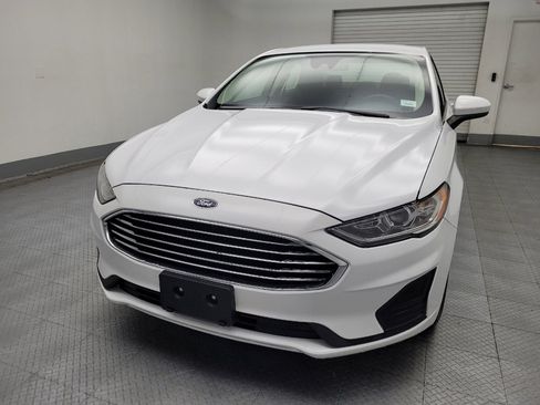 Used 2020 Ford Fusion SE image 15