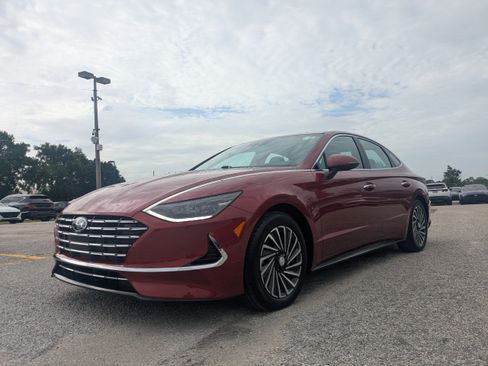 Used 2023 Hyundai Sonata SEL w/ Cargo Package FWD image 9