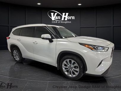 Used 2023 Toyota Highlander L