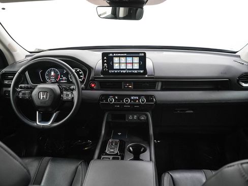 Used 2023 Honda Pilot EX-L image 13