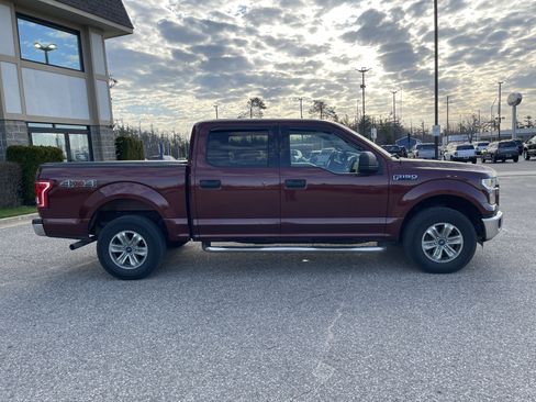 Used 2015 Ford F150 XLT AWD/4WD image 3