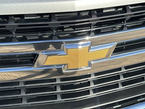 Certified 2022 Chevrolet Silverado 1500 LT RWD image 28