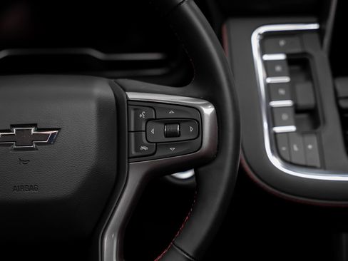 Used 2024 Chevrolet Suburban RST w/ Luxury Package image 42