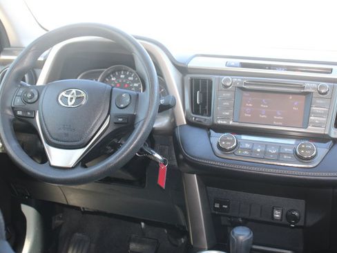 Used 2014 Toyota RAV4 XLE FWD image 21