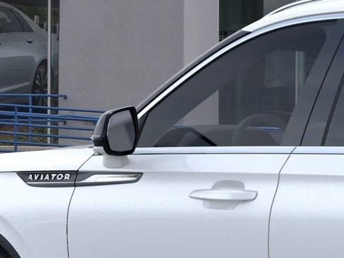 New 2026 Lincoln Aviator Reserve AWD/4WD image 21