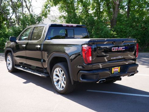 Used 2020 GMC Sierra 1500 Denali w/ Denali Premium Package AWD/4WD image 5