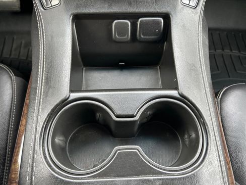 Used 2016 Chevrolet Tahoe LT w/ Luxury Package image 31