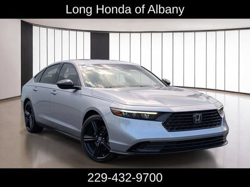 Used 2023 Honda Accord Sport image 6