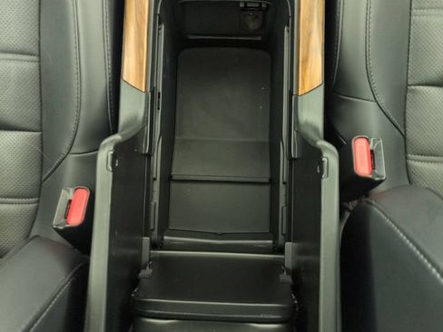 Used 2021 Honda CR-V Touring image 25