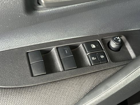 Used 2024 Toyota Corolla LE image 12