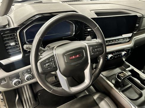 Used 2023 GMC Sierra 1500 SLT w/ SLT Premium Package RWD image 15