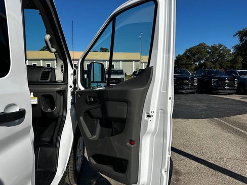 New 2025 Ford Transit 350 XL image 39