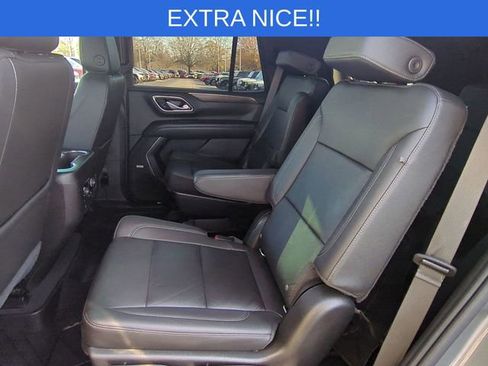 Used 2021 Chevrolet Tahoe Z71 w/ Z71 Signature Package image 31