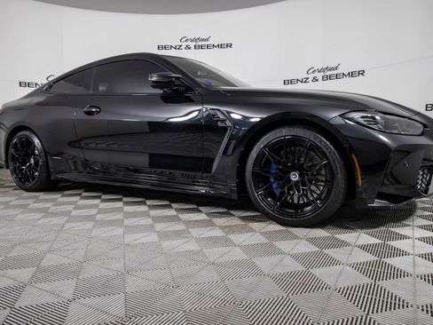 Used 2022 BMW M4 Competition w/ Executive Package image 3