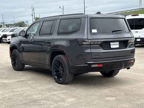 New 2026 Jeep Grand Wagoneer Limited AWD/4WD image 11