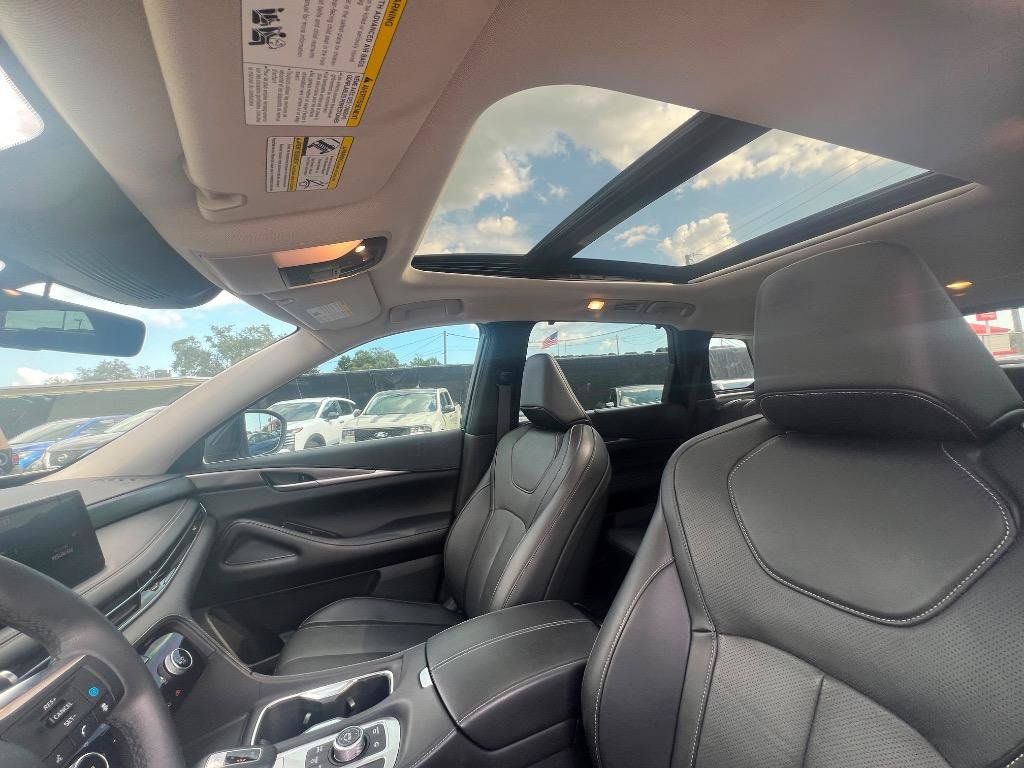Used 2024 INFINITI QX60 Luxe FWD image 13