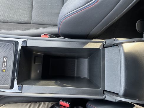 Used 2025 Chevrolet Blazer EV RS image 33