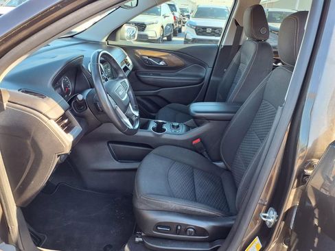 Used 2019 GMC Terrain SLE w/ Driver Convenience Package image 11