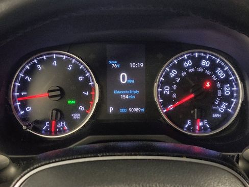 Used 2019 Toyota RAV4 XLE Premium image 23