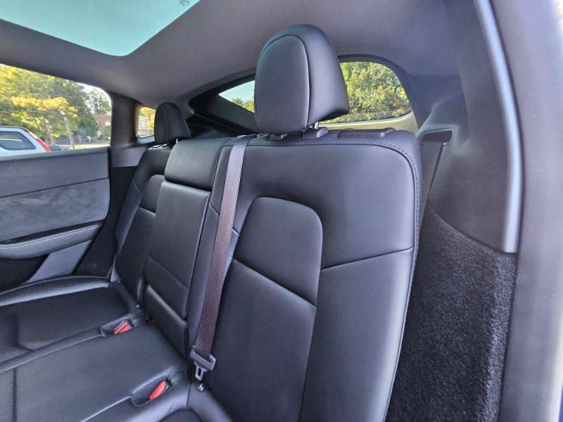 Used 2023 Tesla Model Y Long Range AWD/4WD image 62
