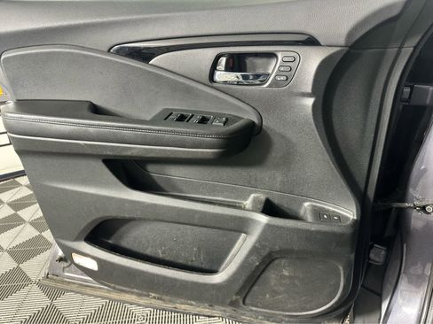 Used 2021 Honda Pilot Elite image 20