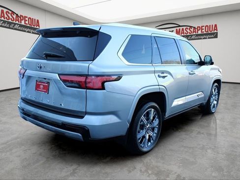 Certified 2024 Toyota Sequoia Capstone image 5