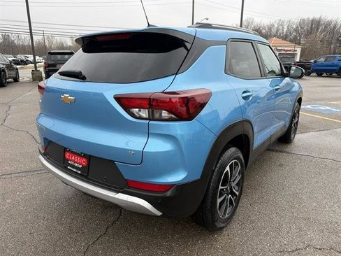 Certified 2025 Chevrolet TrailBlazer LT w/ Convenience Package image 7