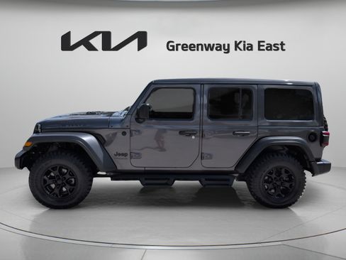 Used 2021 Jeep Wrangler Unlimited Sport AWD/4WD image 9