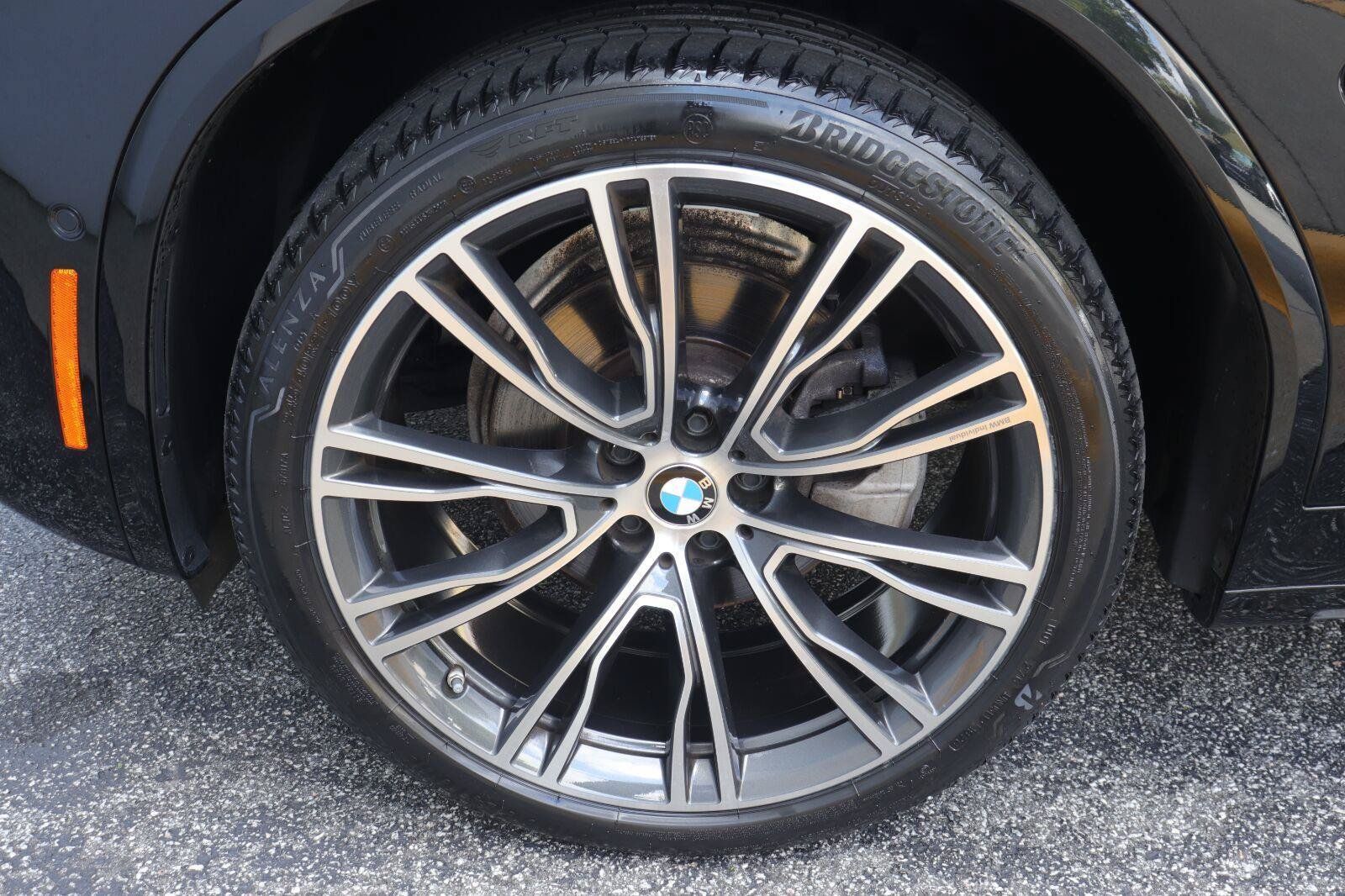 Used 2024 BMW X3 sDrive30i w/ Premium Package w/ZPA RWD image 39