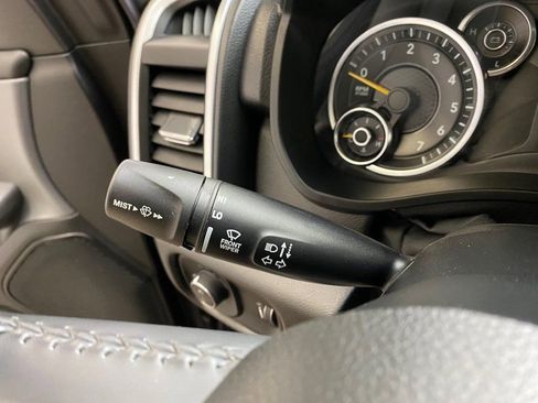 Used 2021 RAM 1500 Big Horn image 28