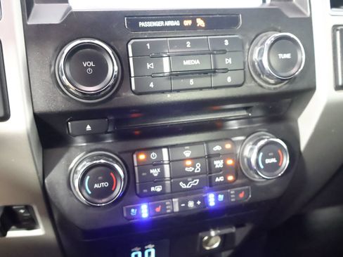 Used 2018 Ford F150 Lariat AWD/4WD image 36