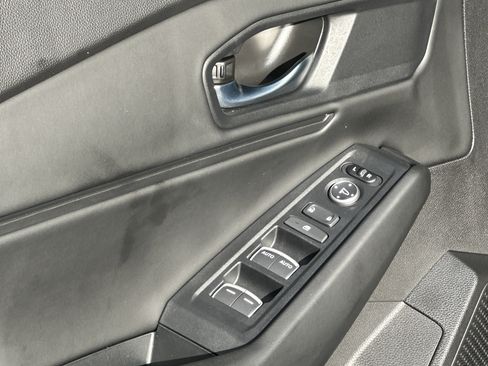 Used 2025 Honda Accord SE image 11