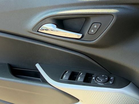 New 2026 Chevrolet Trax LS w/ LS Convenience Package FWD image 11