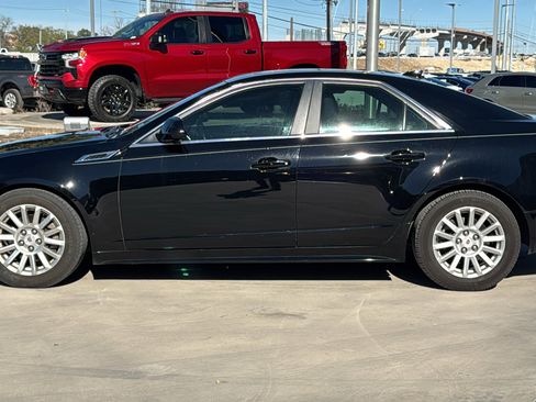 Used 2011 Cadillac CTS Sedan image 4